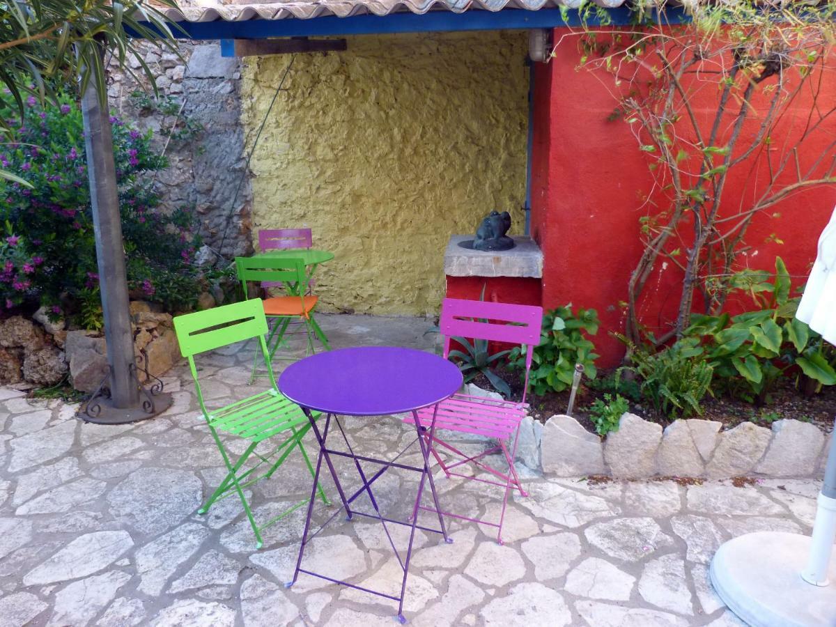 L'Abri Du Vent Bed & Breakfast Fitou Exterior photo